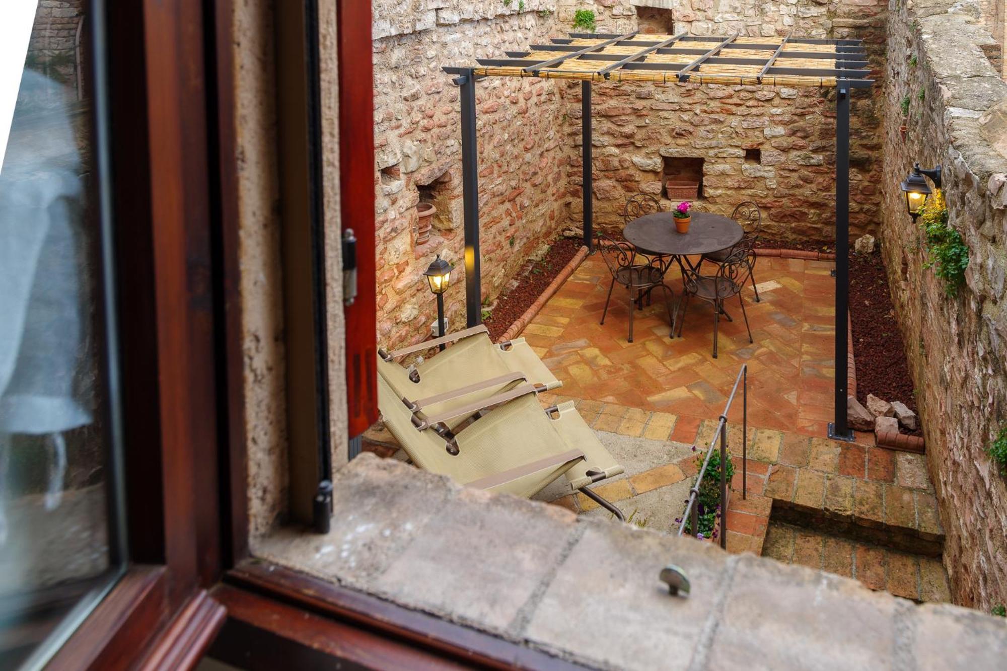 Appartement La Piccola Corte à Spello Extérieur photo